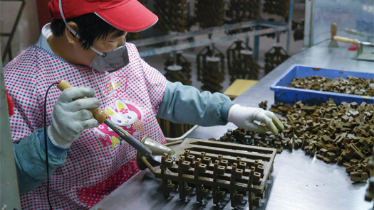 Cluster Assembly Process